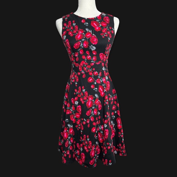 Vogue Fashion Rose Print Dress SZ Medium may have been altered to a small - Picture 5 of 14